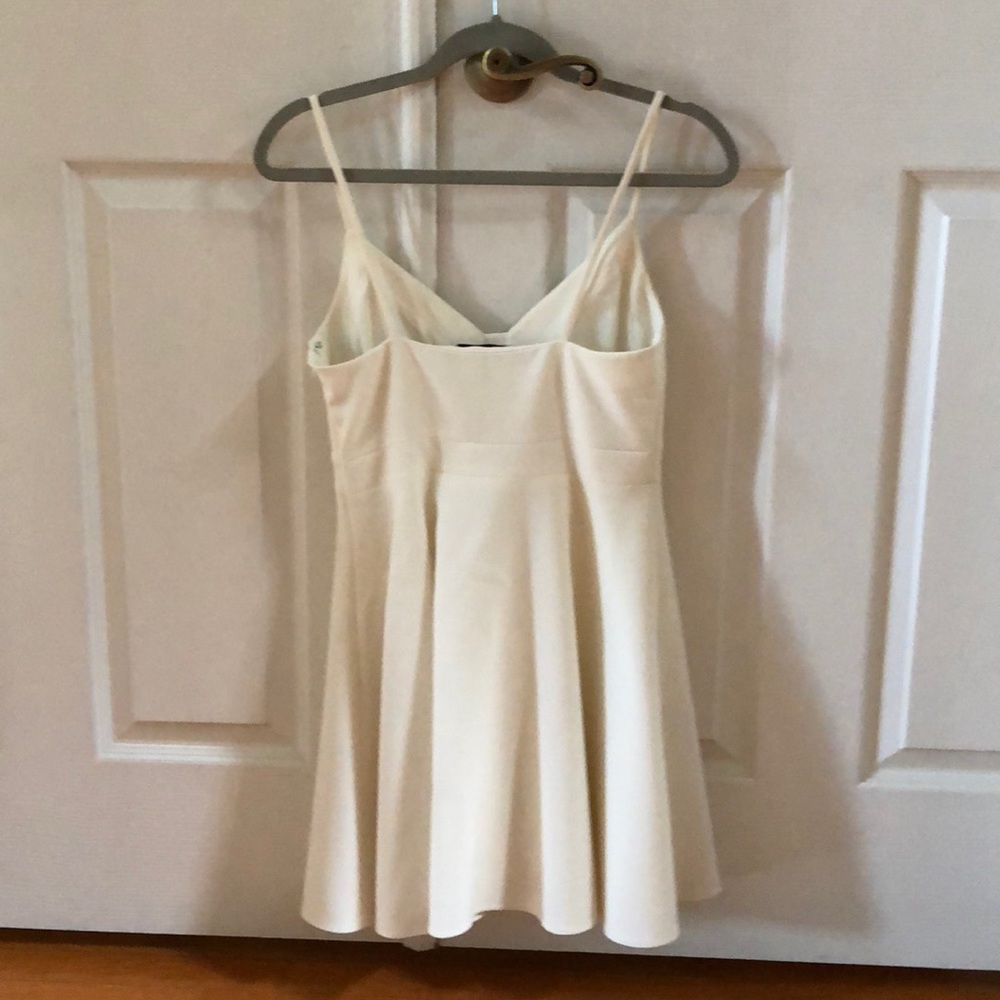 Likely dress - Picture 3 of 8